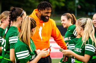 Jarvis Landry, Browns host Girls High School Flag Football Jamboree