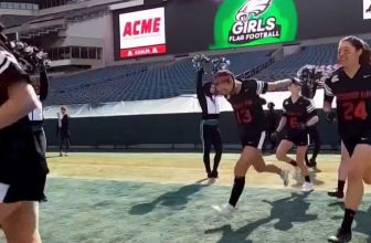 Eagles Host First High School Girls Flag Football League - NBC 10 Philadelphia