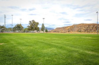 Fall Sports Coming to Castaic, Stevenson Ranch, Val Verde Parks
