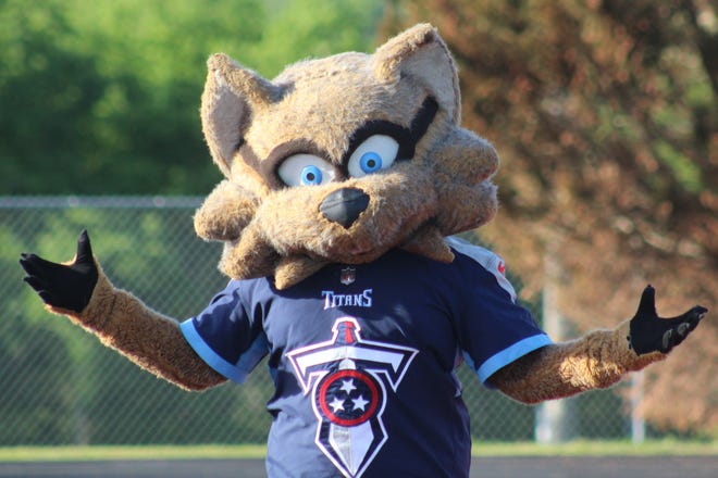 Titans mascot T-Rac attended the Williamson County Girls Flag Football championship game on Sunday at Ravenwood.